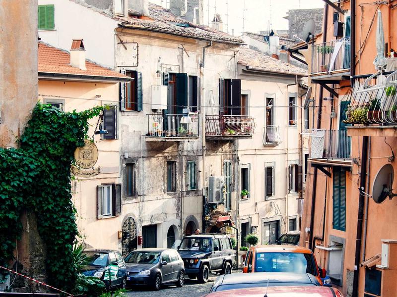 地铁2035<br>lyn4jsut.cn 地下城求生记